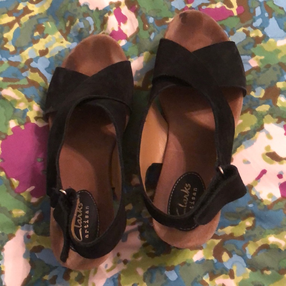 Clarks wedge shoe in black